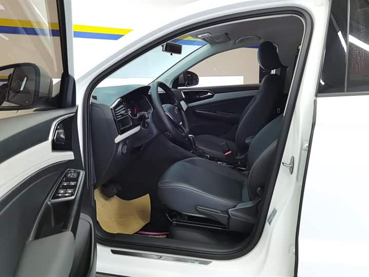 Фото 9 - Jetta VS5