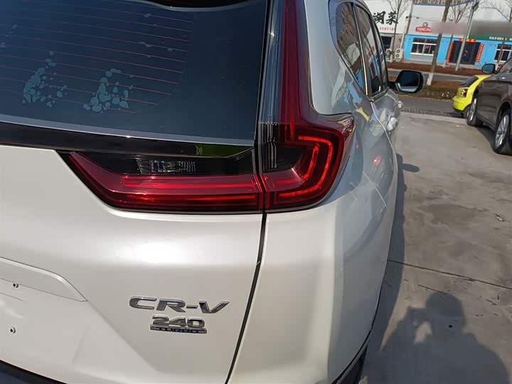 Фото 8 - Honda CR-V