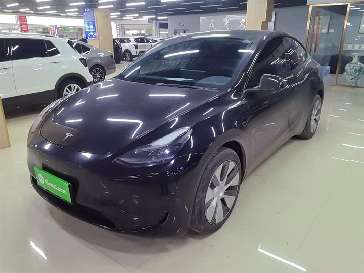 Фото 2 - Tesla Model Y