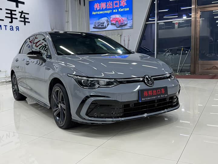 Фото 3 - Volkswagen Golf