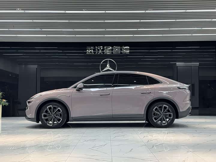 Фото 3 - Nio Onvo L60