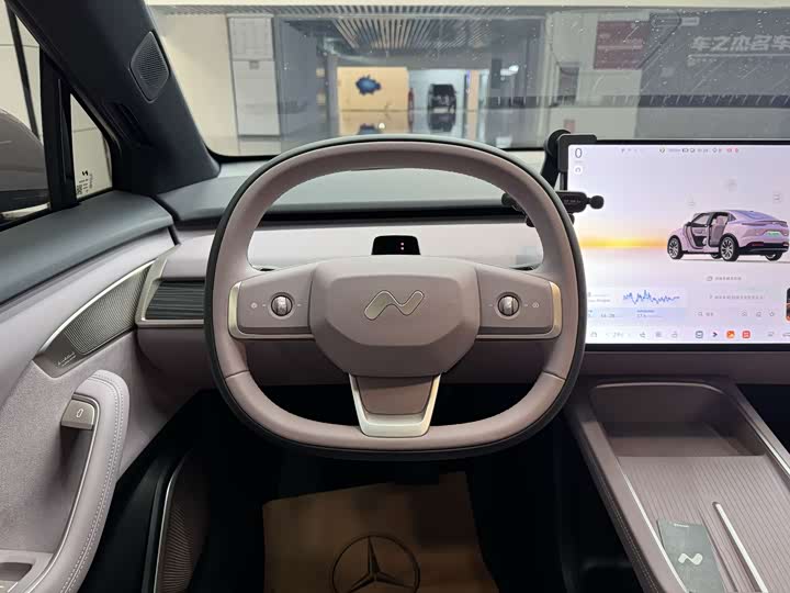 Фото 7 - Nio Onvo L60