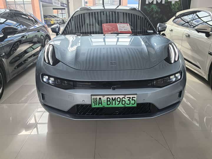 Фото 2 - Zeekr 001