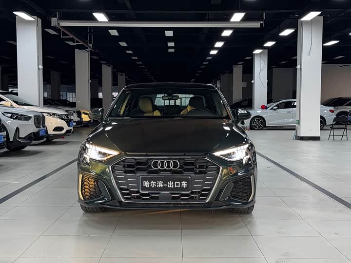 Фото 2 - Audi A3