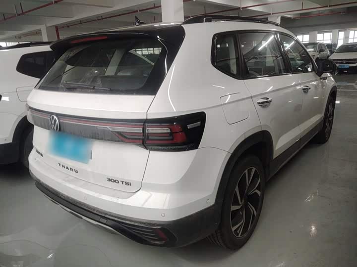 Фото 7 - Volkswagen Tharu