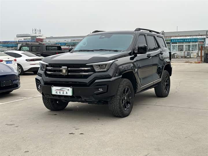 Фото 1 - Tank 400 Hybrid