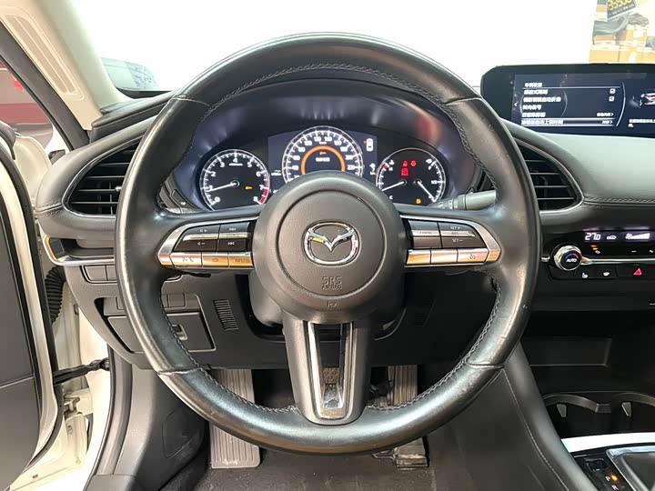 Фото 7 - Mazda 3 (Axela)