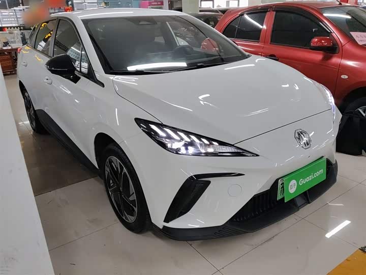 Фото 4 - MG Motor 4 EV