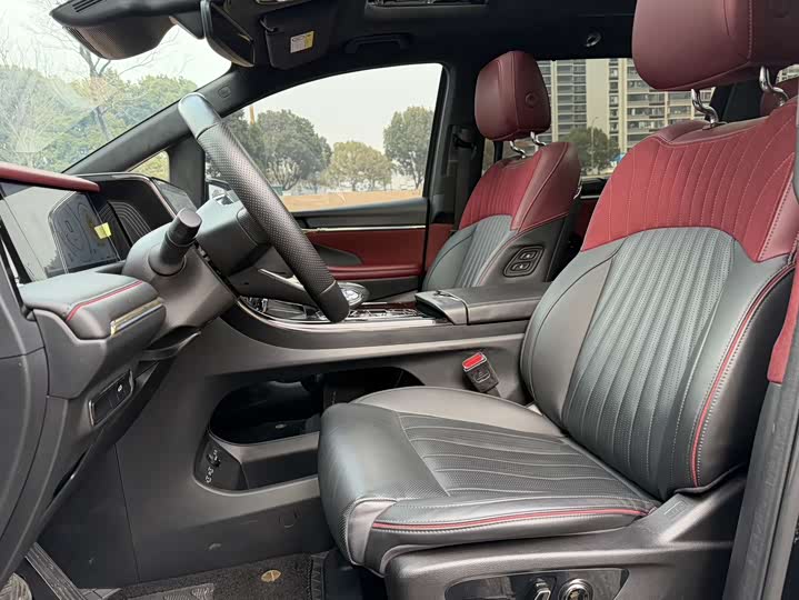 Фото 8 - GAC Trumpchi M8