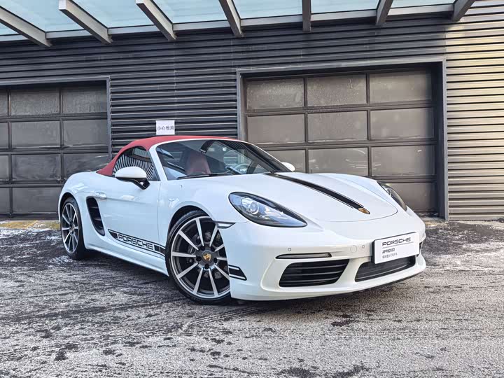 Фото 3 - Porsche 718