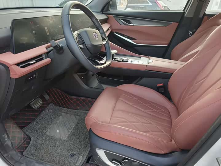 Фото 4 - Changan CS75 Plus