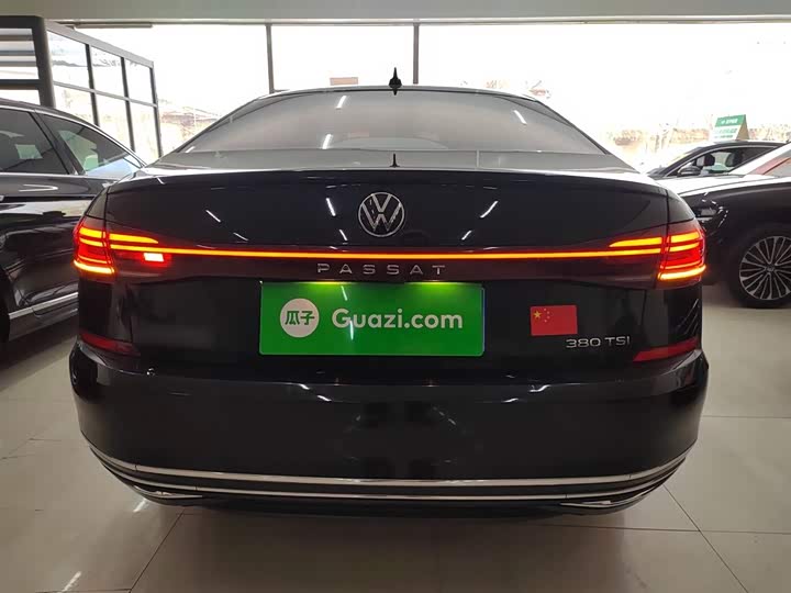 Фото 6 - Volkswagen Passat