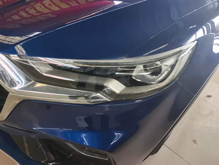 Фото 5 - Hongqi HS5