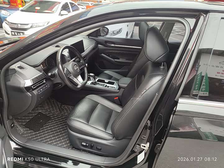 Фото 9 - Nissan Teana