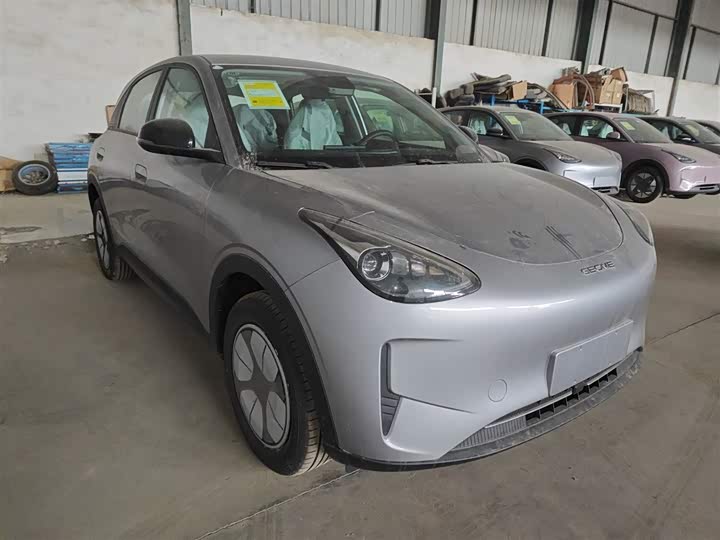 Фото 4 - Geely Galaxy Geome