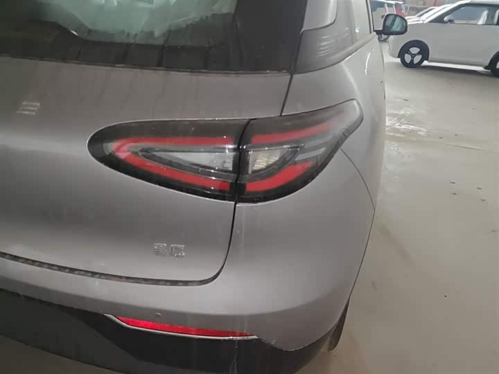 Фото 8 - Geely Galaxy Geome