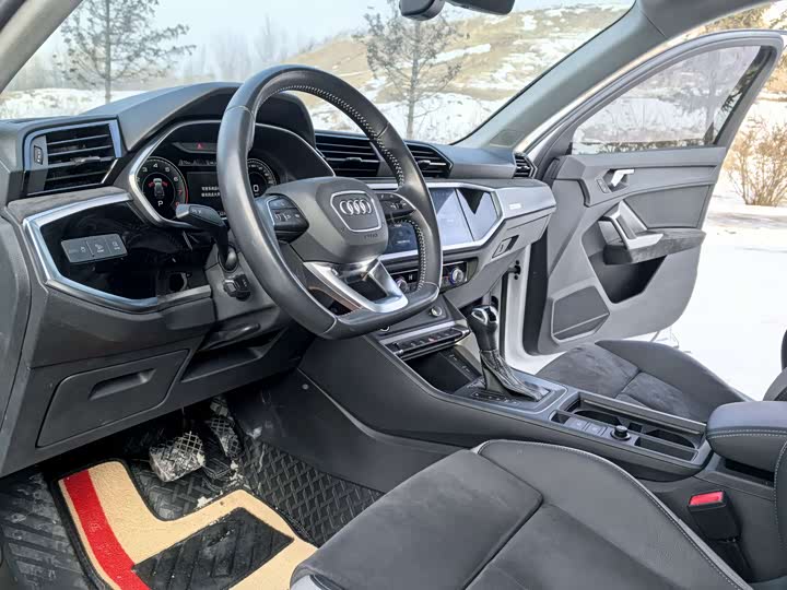 Фото 9 - Audi Q3