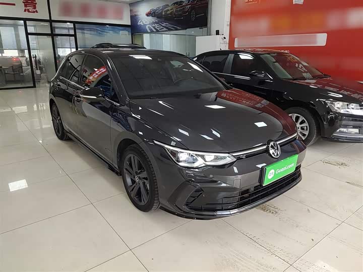 Фото 4 - Volkswagen Golf