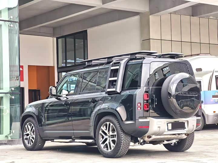 Фото 7 - Land Rover Defender