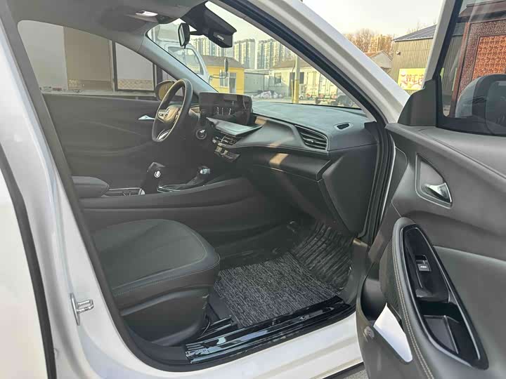 Фото 5 - Buick Verano