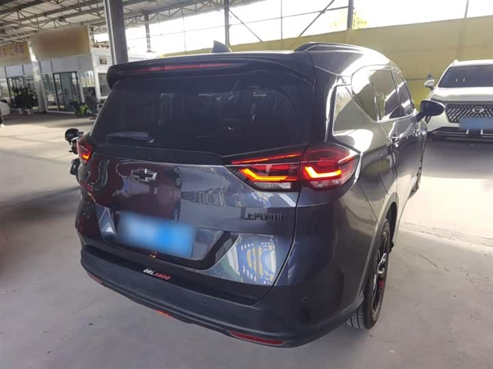 Фото 7 - Chevrolet Orlando