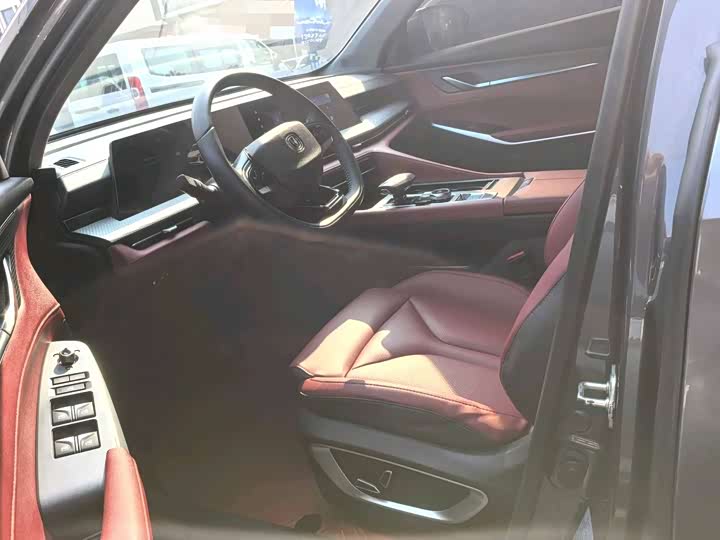 Фото 7 - Changan CS75 Plus