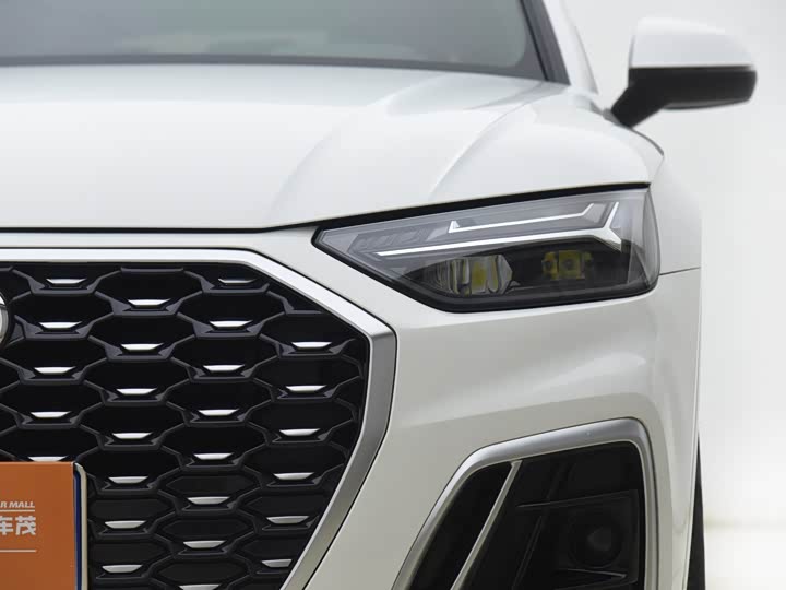 Фото 3 - Audi Q5L Sportback