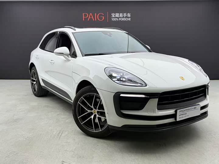 Фото 1 - Porsche Macan