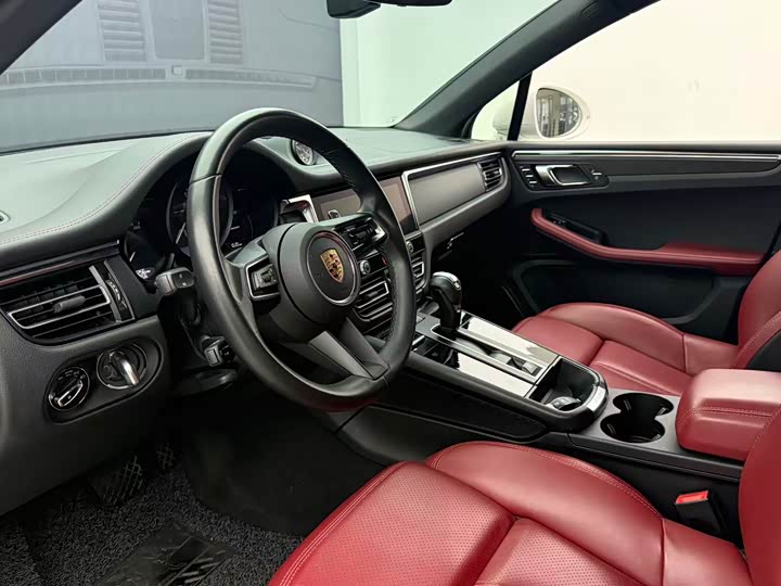 Фото 7 - Porsche Macan