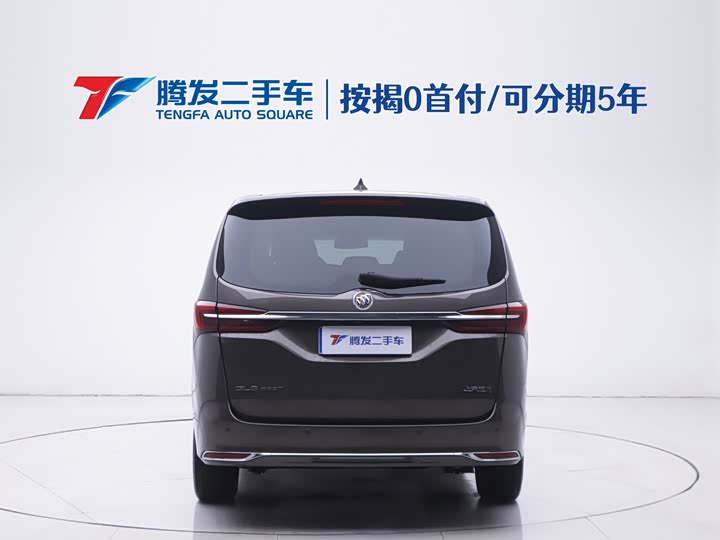 Фото 4 - Buick GL8 ES