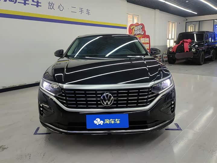 Фото 2 - Volkswagen Passat