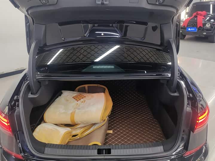 Фото 4 - Volkswagen Passat