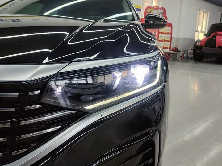 Фото 5 - Volkswagen Passat