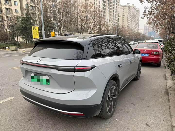 Фото 7 - Nio ES6