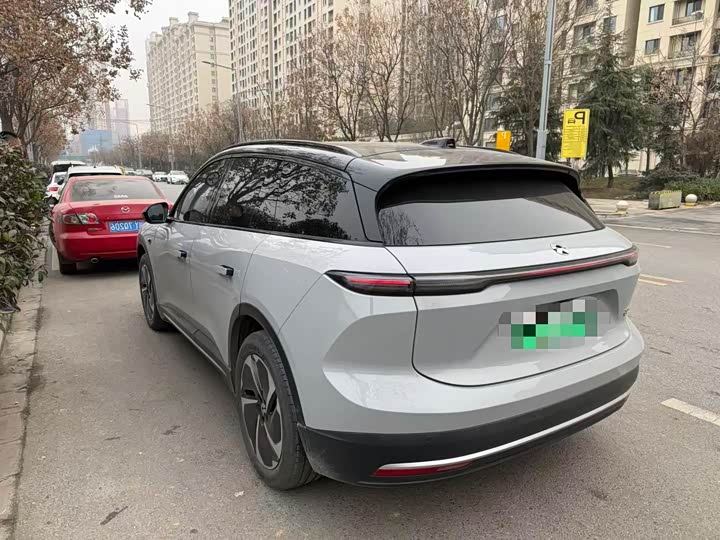 Фото 9 - Nio ES6