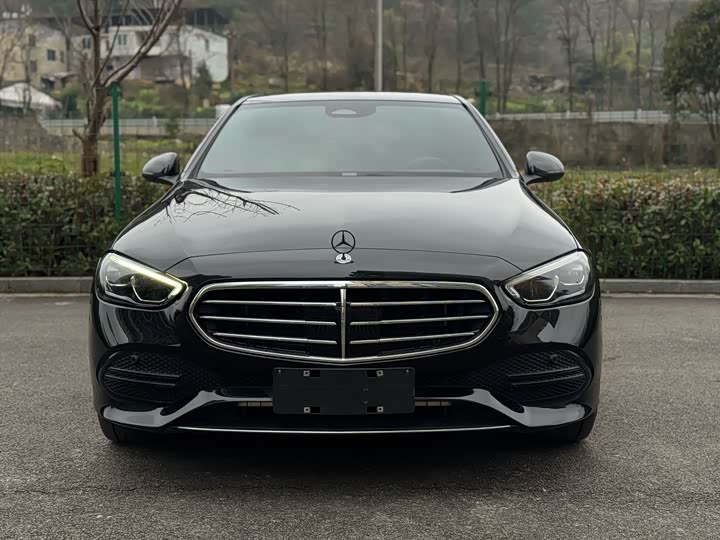 Фото 2 - Mercedes-Benz C-Class
