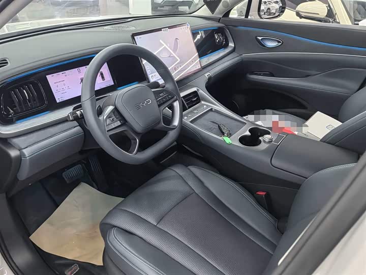 Фото 5 - BYD Sea Lion 07 DM-i Hybrid