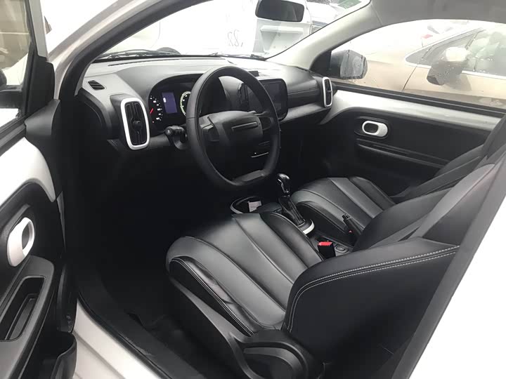 Фото 7 - Roewe Clever