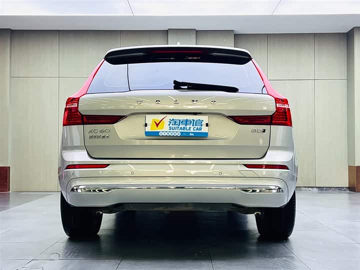 Фото 5 - Volvo XC60