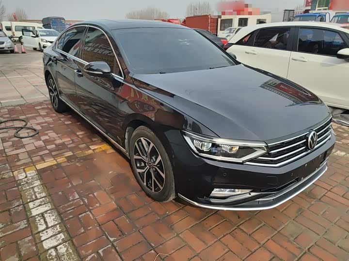 Фото 4 - Volkswagen Magotan