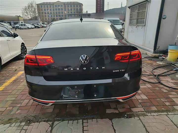 Фото 6 - Volkswagen Magotan