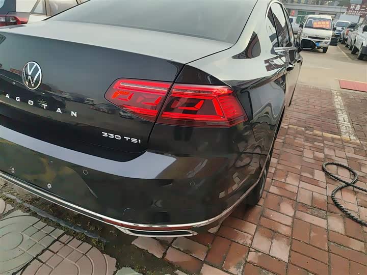 Фото 8 - Volkswagen Magotan