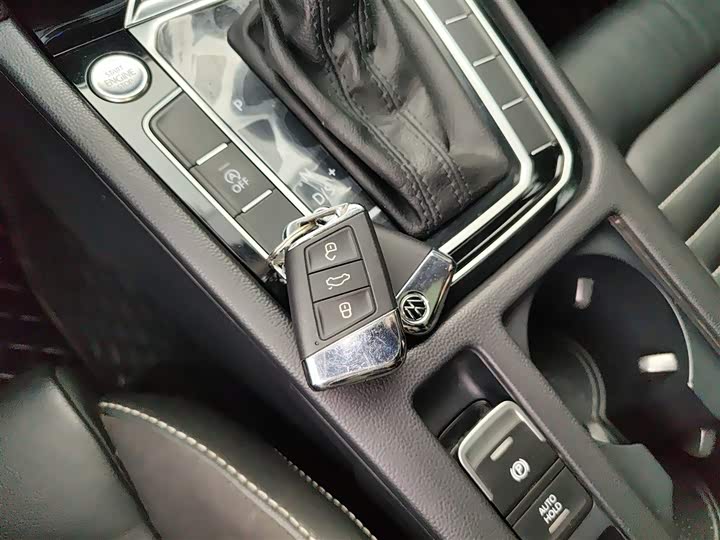 Фото 9 - Volkswagen Magotan