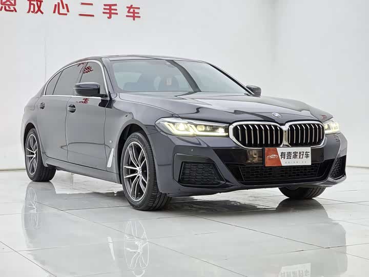 Фото 3 - BMW 5 Series