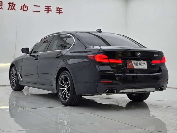 Фото 6 - BMW 5 Series