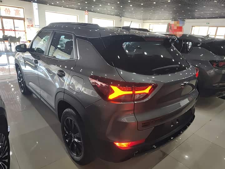 Фото 5 - Chevrolet Trailblazer