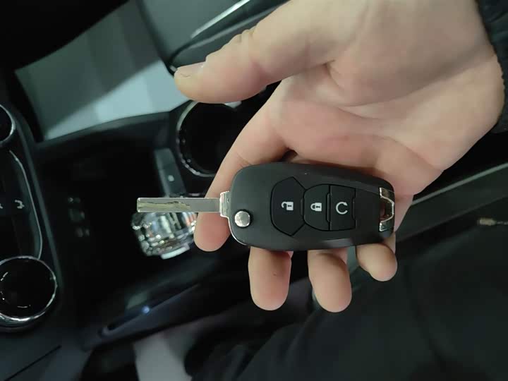 Фото 9 - Chevrolet Trailblazer