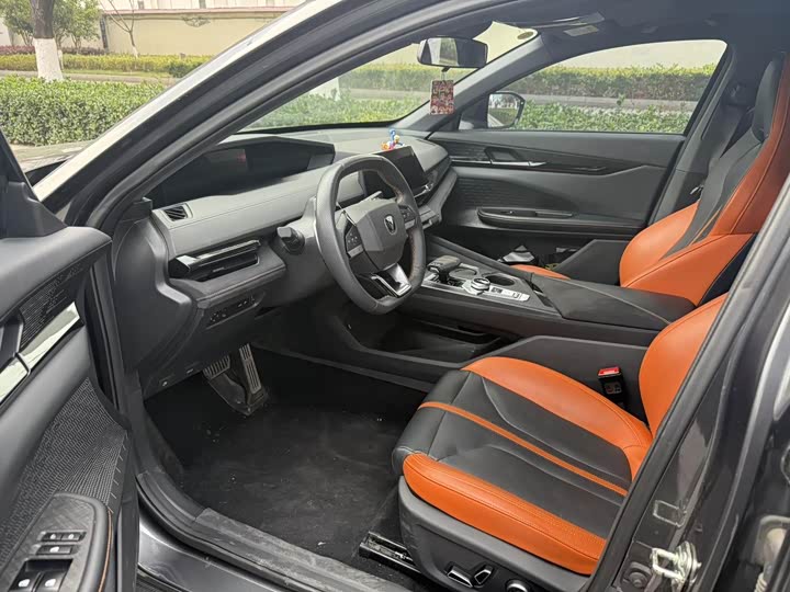 Фото 5 - Changan UNI-V