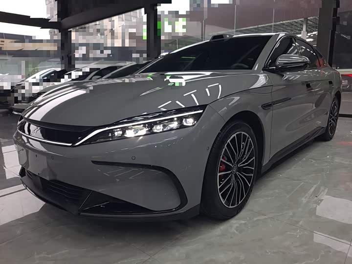 Фото 2 - BYD Han