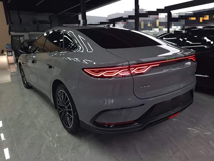 Фото 5 - BYD Han